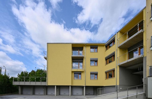 EFI Residence Holzova 28