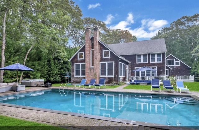 EH Gem (Large, Modern Home great for families)