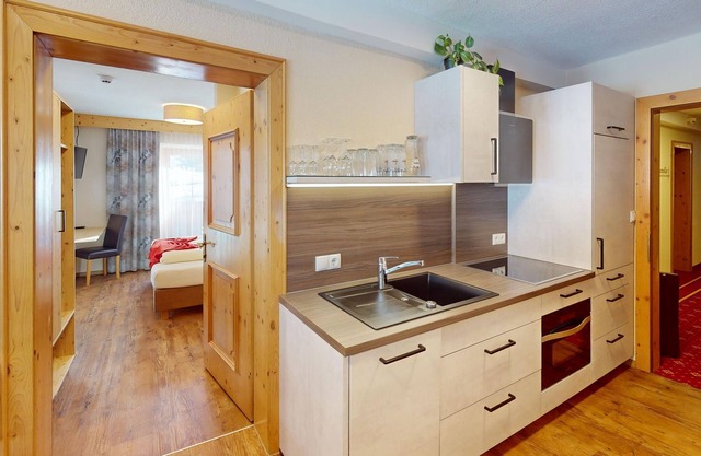 Einzelzimmer, Bad, WC - Hotel Pension Haid