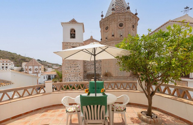El Porton - Two Bedroom Chalet, Sleeps 4