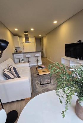 Elegant 2-Bedroom Loft 604 with Stunning Park View