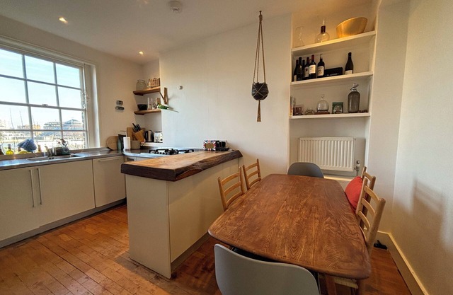 Elegant 2BD Flat Near Regent's Park