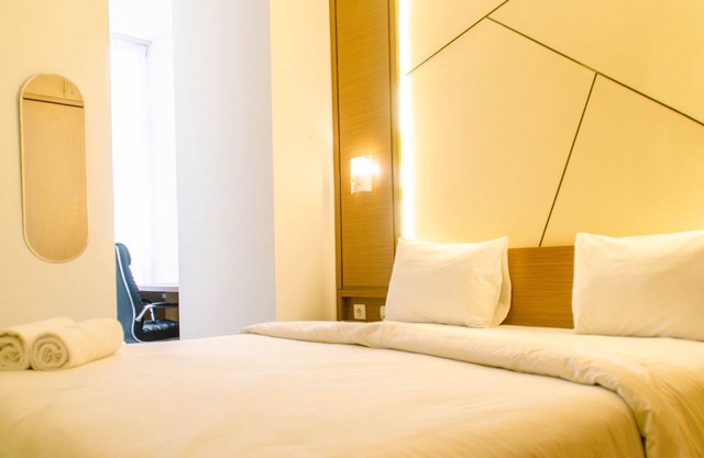 Elegant And Comfy 3Br At Sudirman Suites Apartment