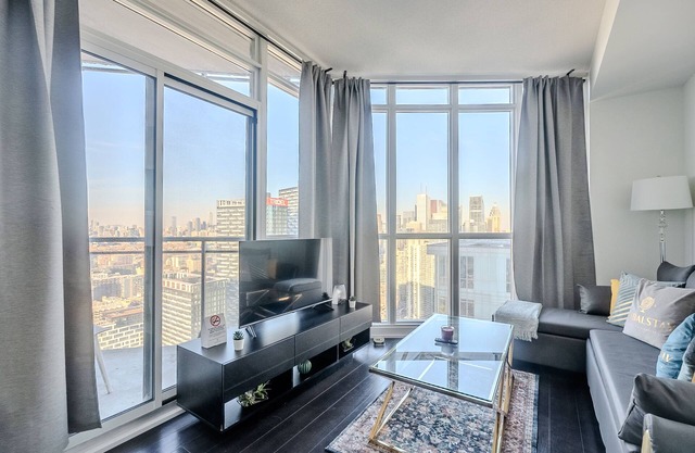 Elegant Downtown Apartments