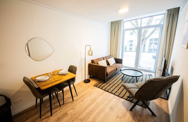 Elegant Escape 1BDR Apartment PRH