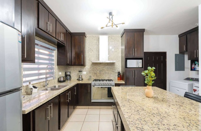 Elegant House in Las Provincias Nvo Mex 3 BR
