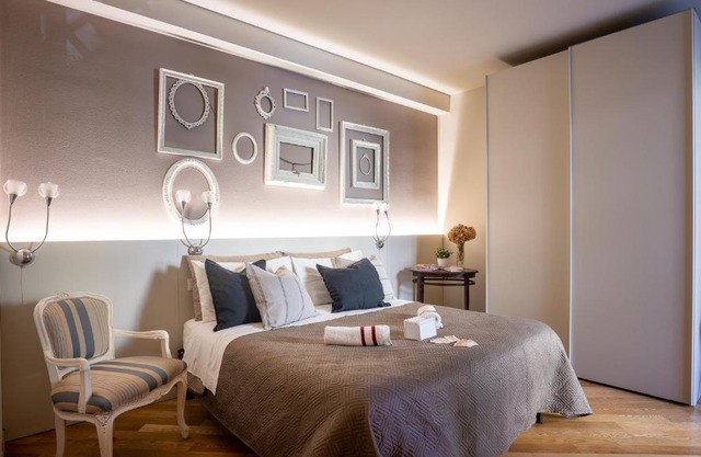Elegant Location in Florence - 2 FREE PARKING!