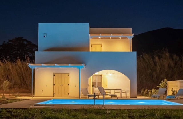 Elegant Paros Villa | Villa Sunshine | 2 Bedrooms| Luxury & Privacy | Private.