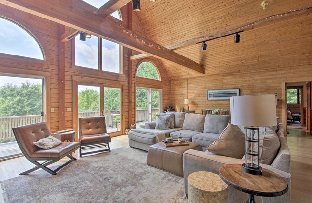 Elegant & Quiet Maine Escape w/Sauna & Deck!