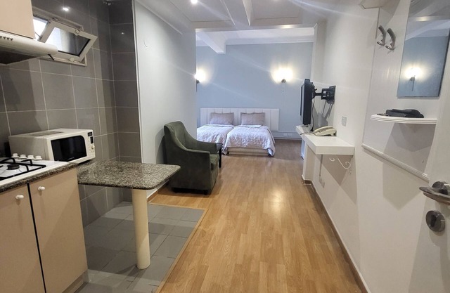 Elegant Suites