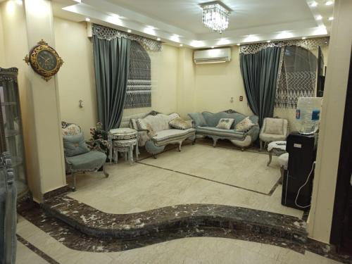 Elephantine Hotel