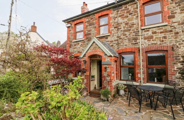 Elm Cottage