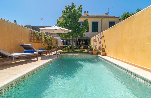 Els Àngels - Three Bedroom Chalet, Sleeps 5