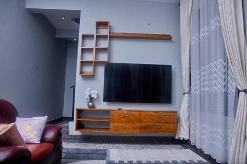 Elsa Stay Villa