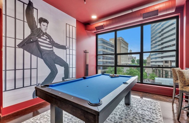 Elvis Penthouse Suite 4BR by Maddox Hotel
