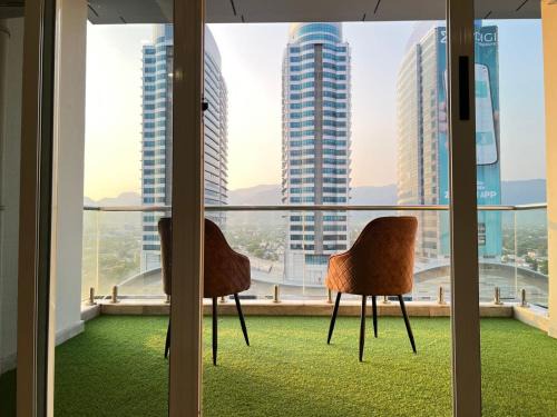 Elysium Designer's Luxury Apartments Facing Centaurus Mall Islamabad