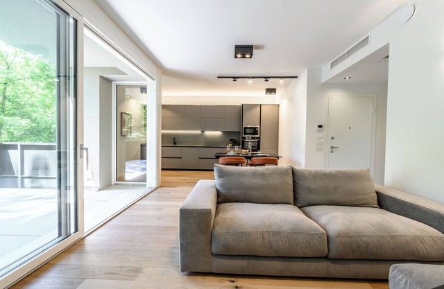 EMILIA SUITE GREEN