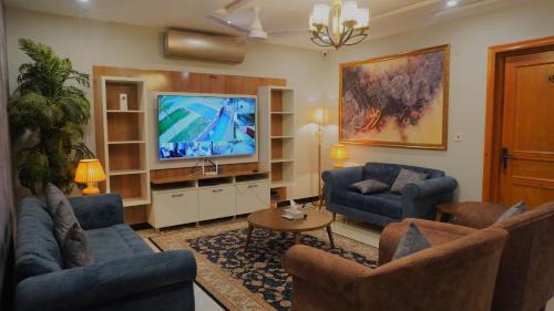 Emirates Lodges