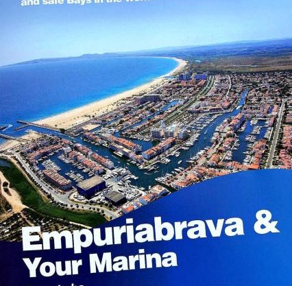 Empuriabrava 500m de la plage de la Rubina