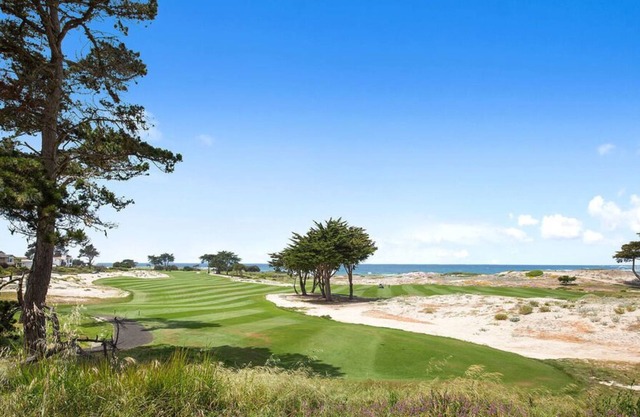 Encanto - Pebble Beach Home - MPCC Golf and Ocean Views