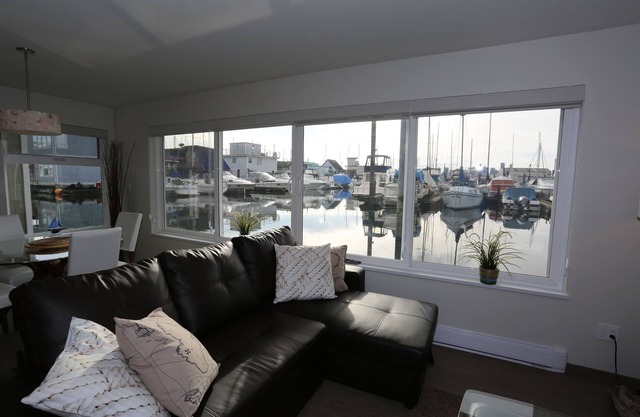 Encounter paradise at the oceans edge in a high-end floating home! Pets welcome.