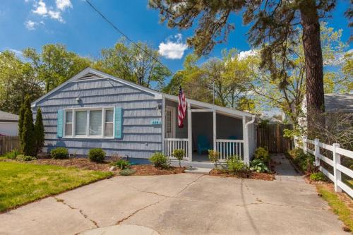 Endless Summer - Resort Area - Vibe District VB
