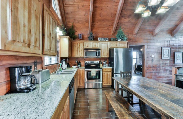 Enjoy Branson at Torrey Pines | 6 Bed, 5 Bath