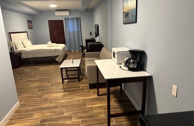 Enjoy Hotel
