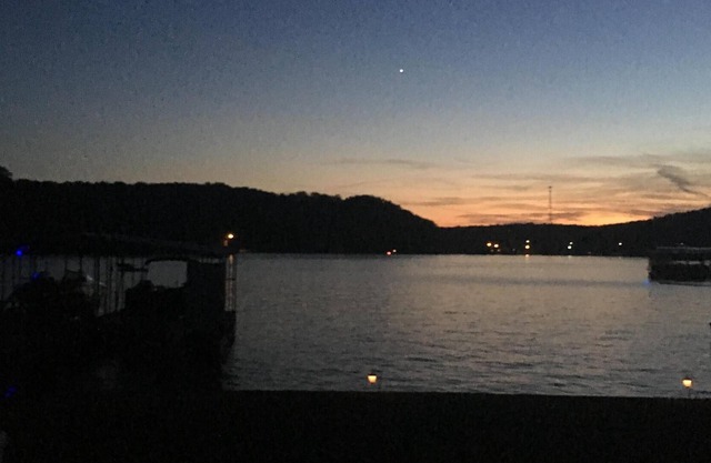 Enjoy Paradise on a Lakefront Home! Quiet Water - Private Dock