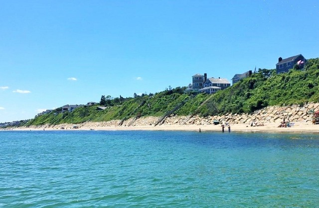 Enjoy the beach and all that Plymouth has to offer in luxury anytime of year!