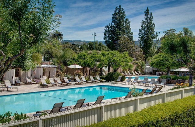 Enjoy the Vineyards of Northern California! Resort w/Pool, Golf, and More!