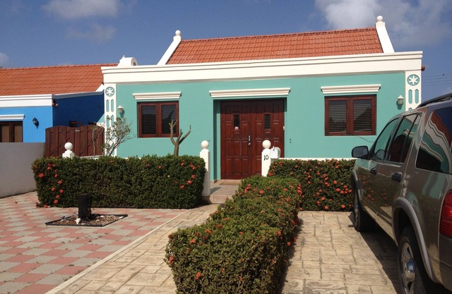 Enjoy use of a Ford Escape during your stay at the Canuku House