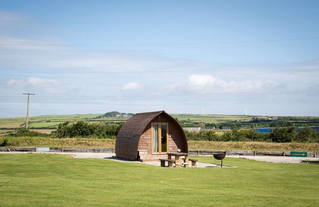 Ensuite Glamping Cabin With A View
