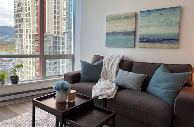Entire 1 Bedroom with View.