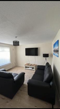 Entire 3 bedrooom holiday home