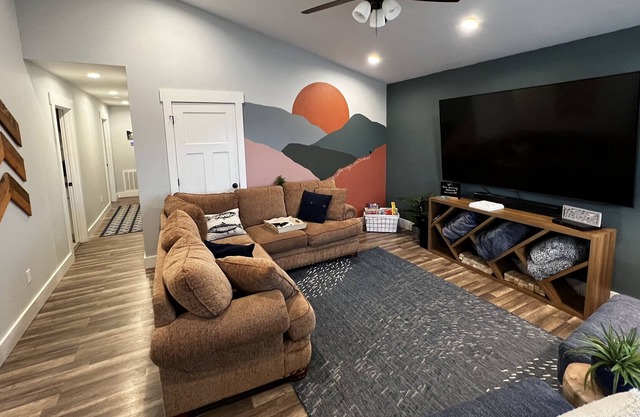 Epic Mountain Retreat – Game Room, Fire Pit, Pool
