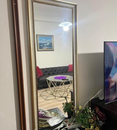 Ergi’s Studio Apartment