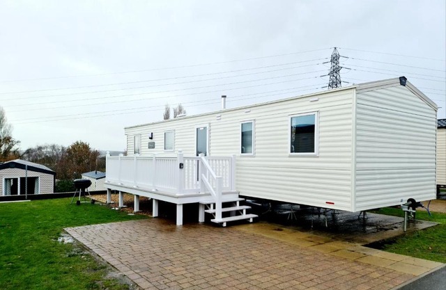 Escape City Caravan