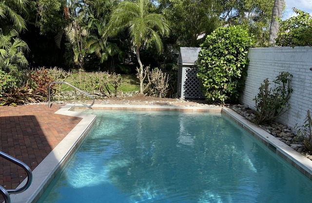 Escape to a Private Paradise Walking distance to Beach!