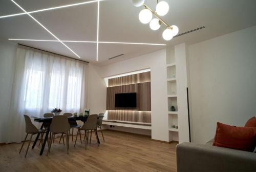 Eschilo - Cairoli Apartments