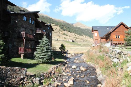 ESTANYOL - Vall d'Incles - Soldeu Hut 5896