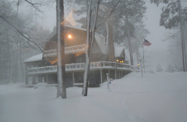 Estrold's Resort- Main Lodge