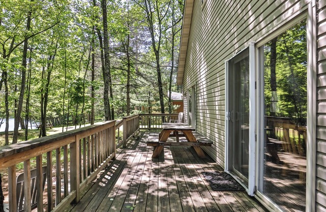Estrold's Resort-Maple Cabin
