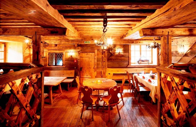 Euro Youth Hotel & Krone