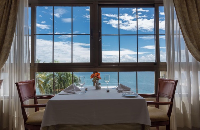 Eurostars Grand Cayacoa