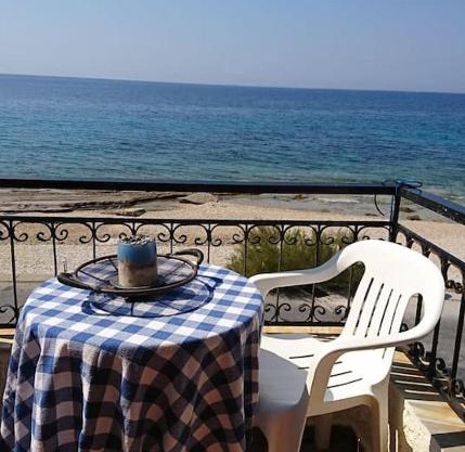 Eva's seafront house