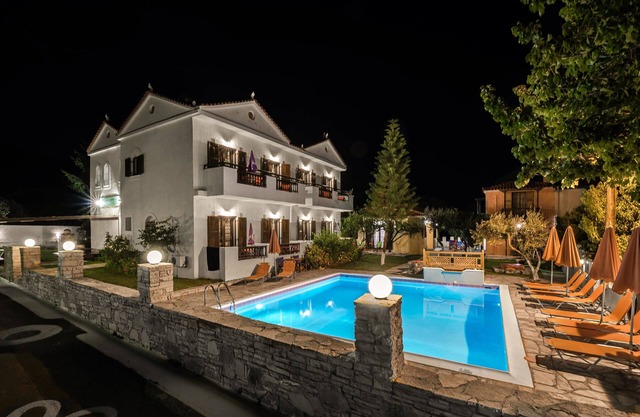Evagelistria Apartments
