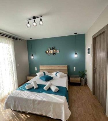 EVELIN STUDIO