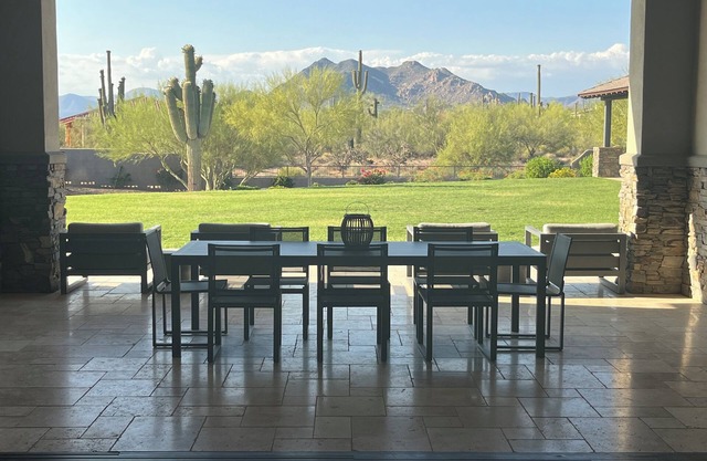EVENT-FRIENDLY!nBlack Mountain View +Full Guest House +Huge Outdoor Event Space
