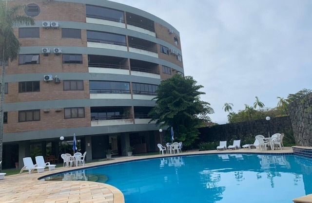 Excellent apartment right next to the beach and surrounded by nature, surrounded by greenery